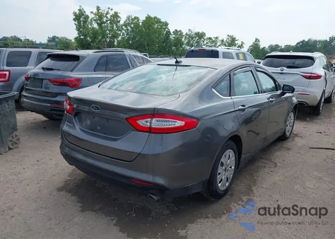 2013 Ford Fusion S из США, поврежденный, VIN 3FA6P0G75DR364564